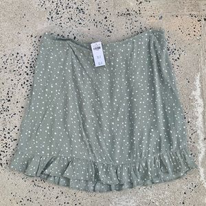 Abercrombie & Fitch Mint Green Skirt $4.99SHIPPING